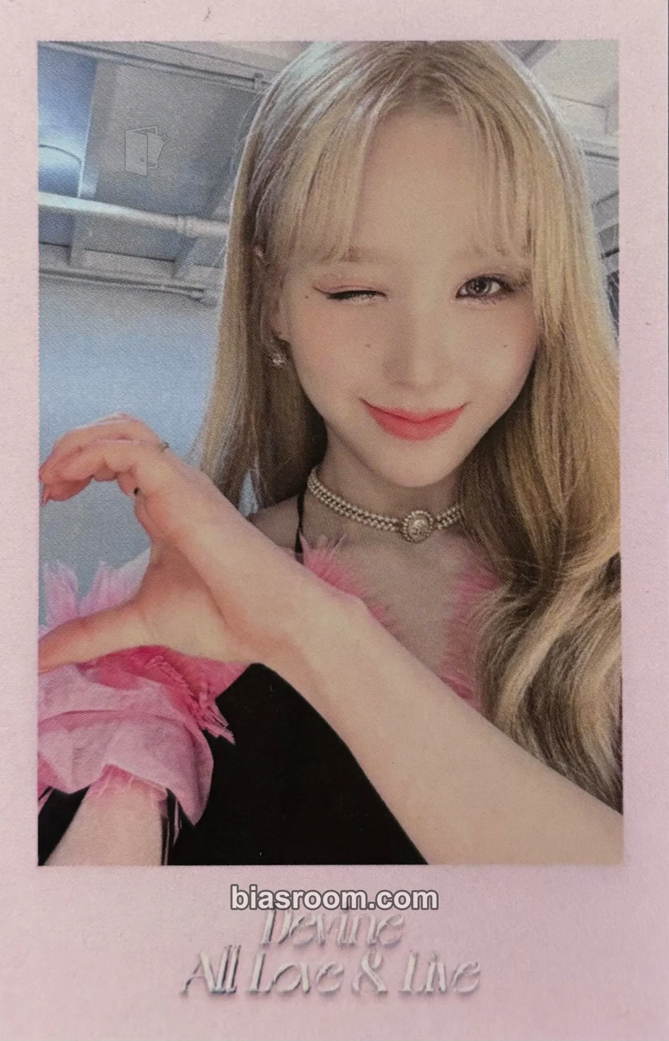 HeeJin Dall Photocard - ARTMS - ARTMS K-pop photocard