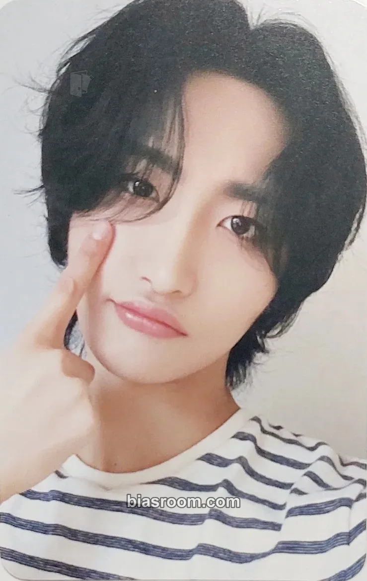 Seonghwa GOLDEN HOUR : Part.1 Photocard - ATEEZ - ATEEZ K-pop photocard