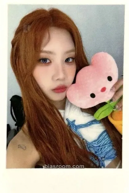 Kim Lip Dall Photocard - ARTMS - ARTMS K-pop photocard