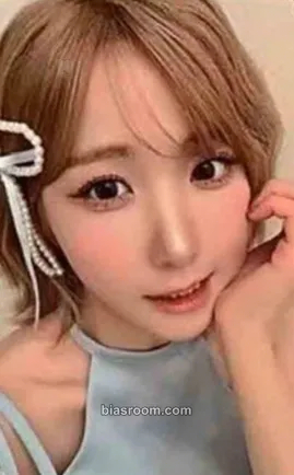 Hitomi &our vibe Photocard - SAY MY NAME - SAY MY NAME K-pop photocard