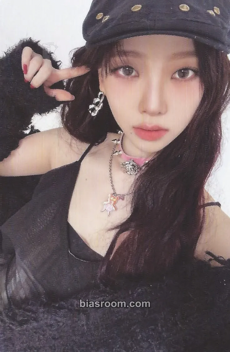 Karina SMTOWN Live 2025 Photocard - aespa - aespa K-pop photocard