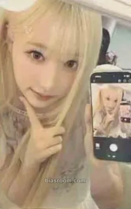 Mei &our vibe Photocard - SAY MY NAME - SAY MY NAME K-pop photocard