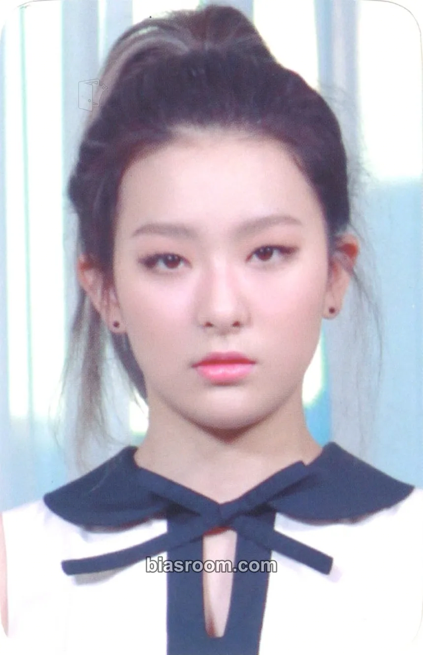 Seulgi 8th Anniversary Photocard - Red Velvet - Red Velvet K-pop photocard