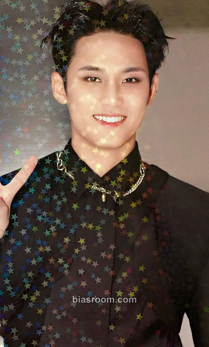 Mingyu 17 IS RIGHT HERE Photocard - SEVENTEEN - SEVENTEEN K-pop photocard