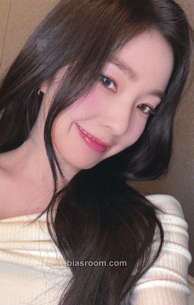 Irene Tilt Photocard - Red Velvet - Red Velvet K-pop photocard