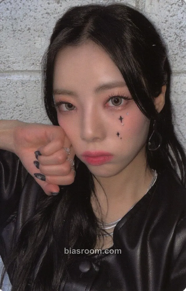 Na Goeun memeM Photocard - PURPLE KISS - PURPLE KISS K-pop photocard