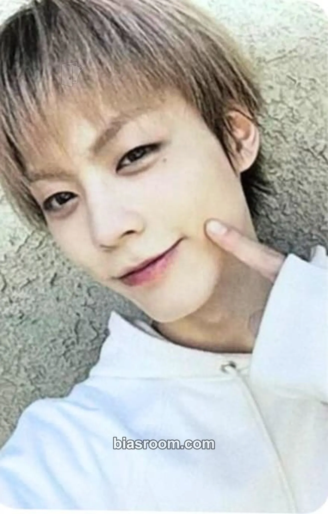 Hong Boyfriend Photocard - POW - POW K-pop photocard