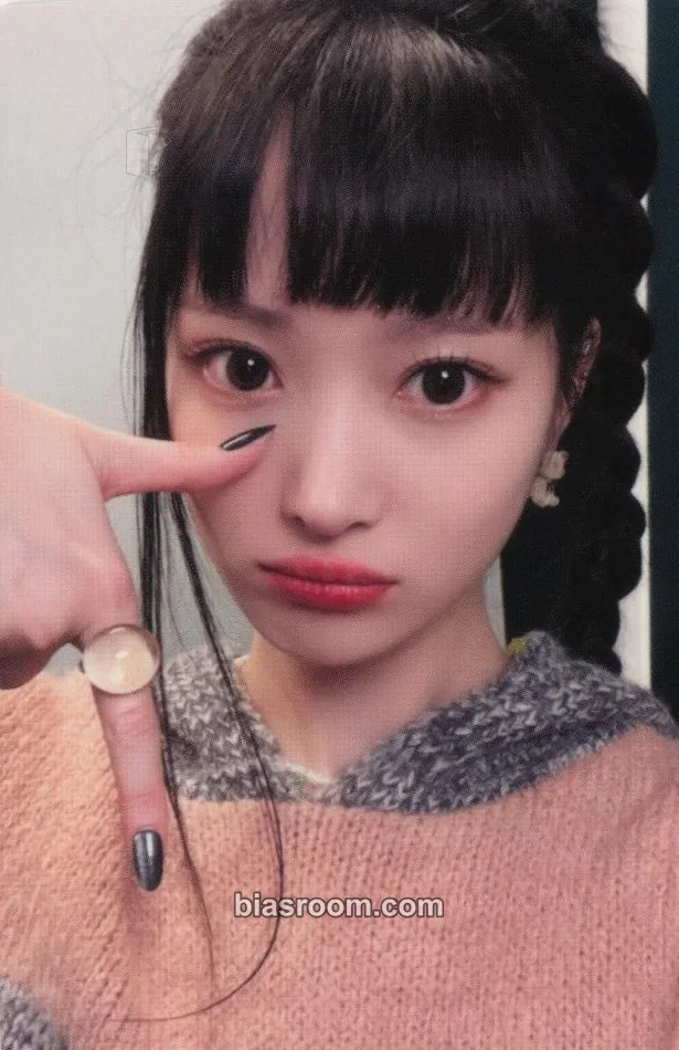 Seoi Rose Blossom Photocard - H1-KEY - H1-KEY K-pop photocard