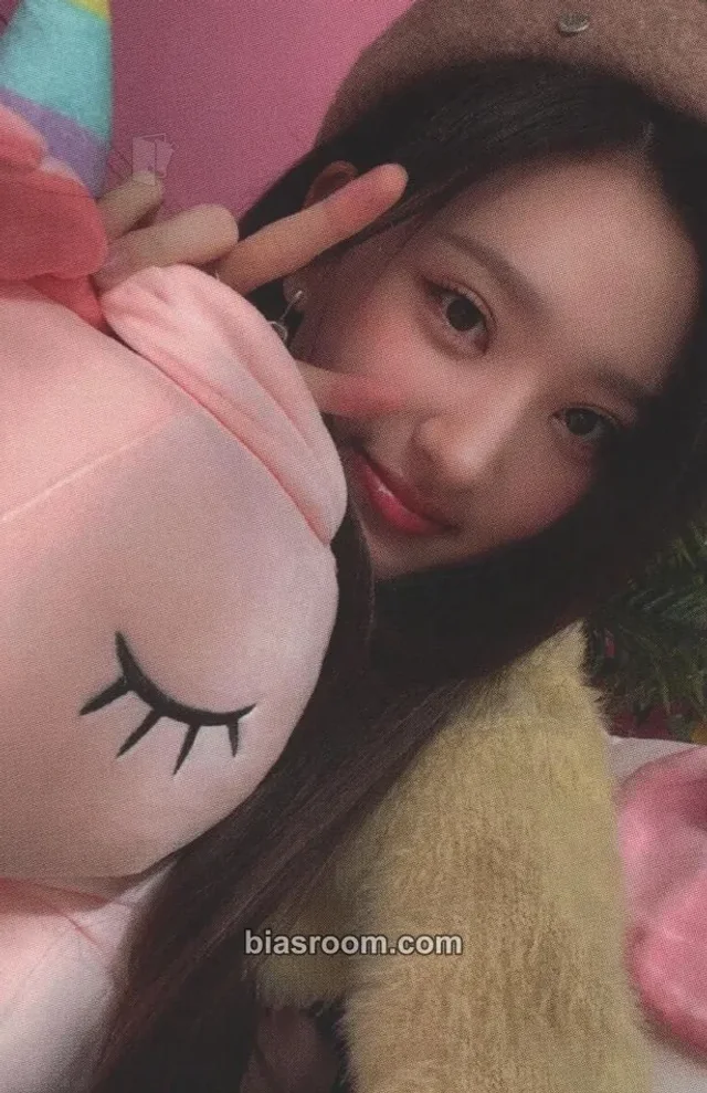 H1-KEY - Hwiseo - Rose Blossom Album broadcast