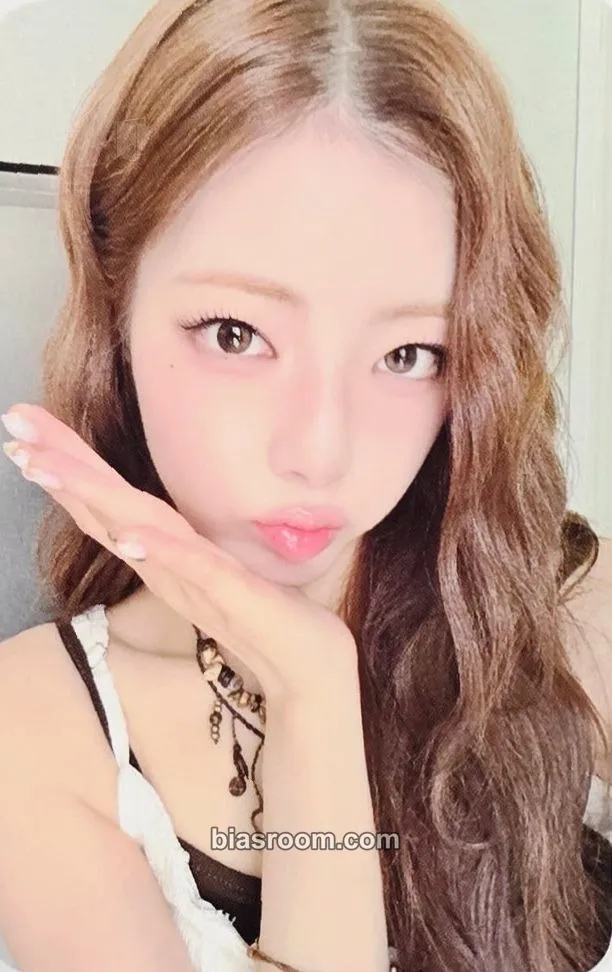 Na Goeun I Miss My... Photocard - PURPLE KISS - PURPLE KISS K-pop photocard
