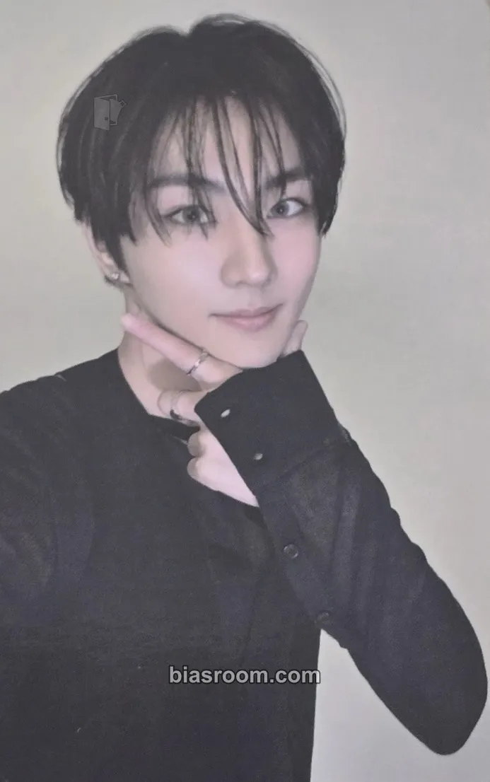 Jungwon UNSEEN Photocard - ENHYPEN - ENHYPEN K-pop photocard