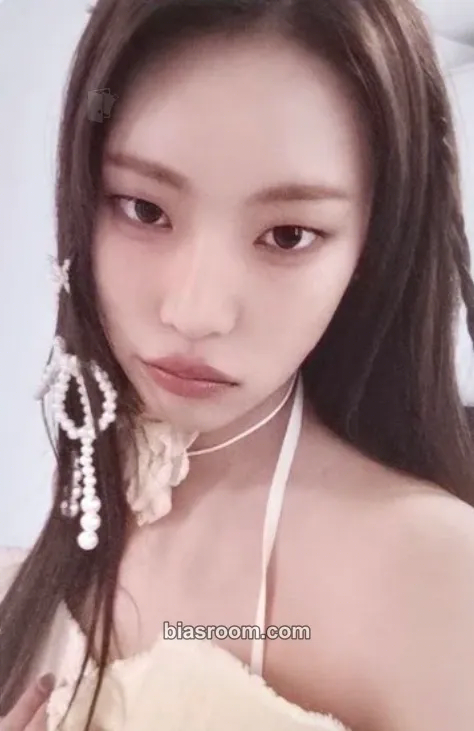 Jia Reebon Photocard - MIMIIROSE - MIMIIROSE K-pop photocard
