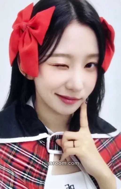 Yewon Reebon Photocard - MIMIIROSE - MIMIIROSE K-pop photocard