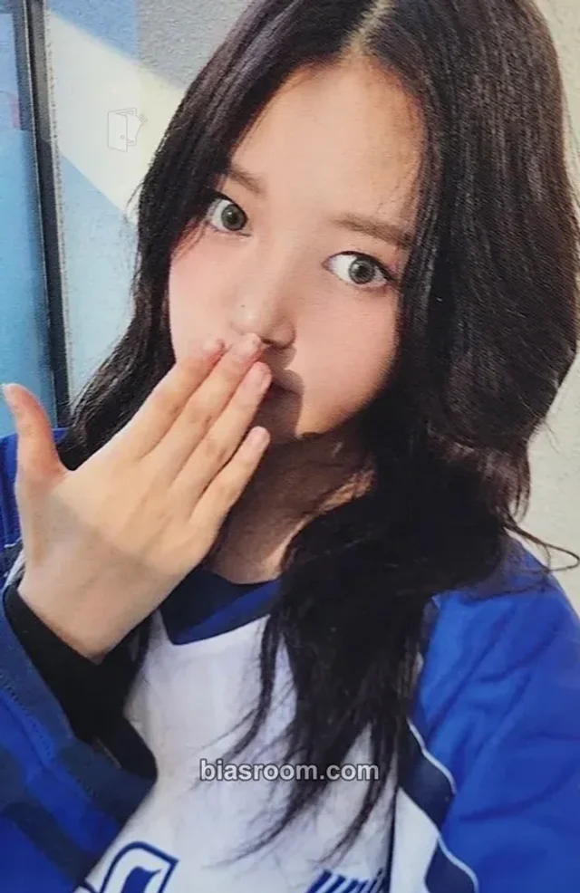 MIMIIROSE - Yunju - Reebon Album NaturallyMusic fansign