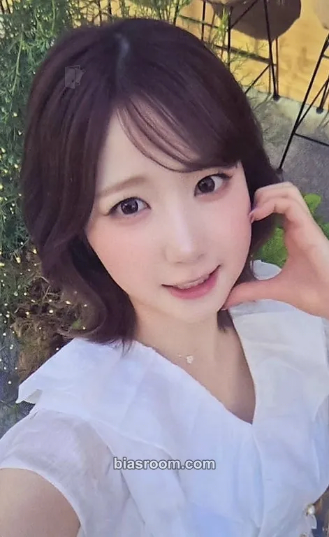 Hitomi My Name Is… Photocard - SAY MY NAME - SAY MY NAME K-pop photocard