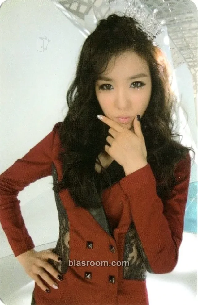 Girls' Generation - Tiffany - The Boys Album album photocard