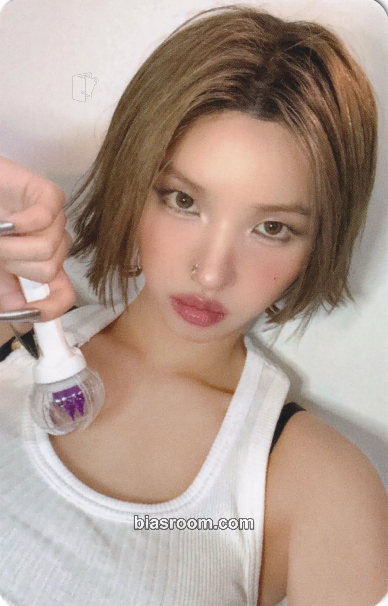 Soyeon MONO Photocard - i-dle - i-dle K-pop photocard