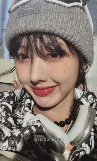 Yeonjae Awesome Photocard - MIMIIROSE - MIMIIROSE K-pop photocard