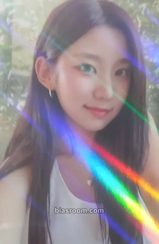 Yewon Live Photocard - MIMIIROSE - MIMIIROSE K-pop photocard