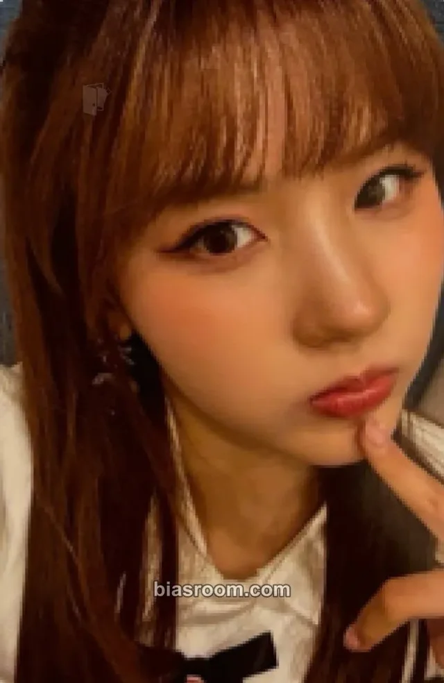 ICHILLIN’ - Jiyoon - Feelin' Hot Album