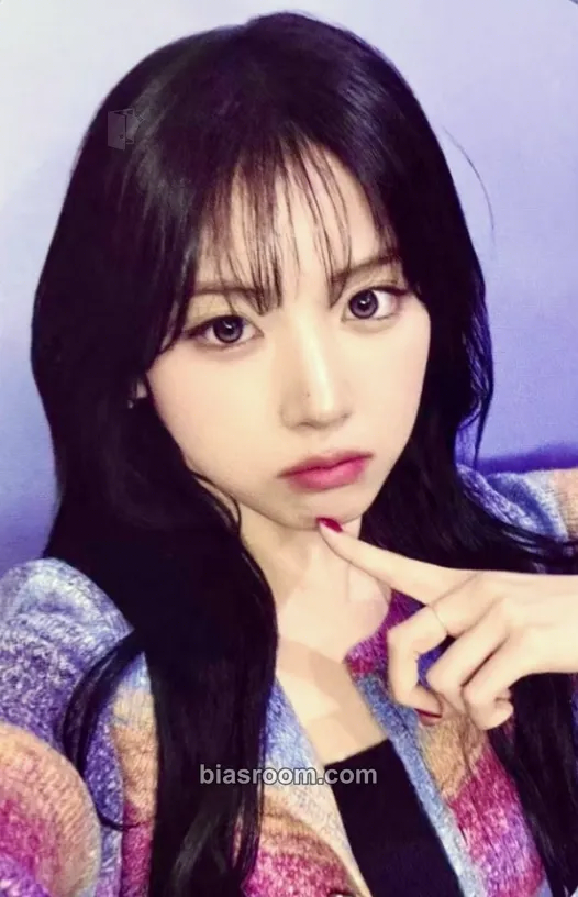 Jiwoo Blue Valentine Photocard - NMIXX - NMIXX K-pop photocard