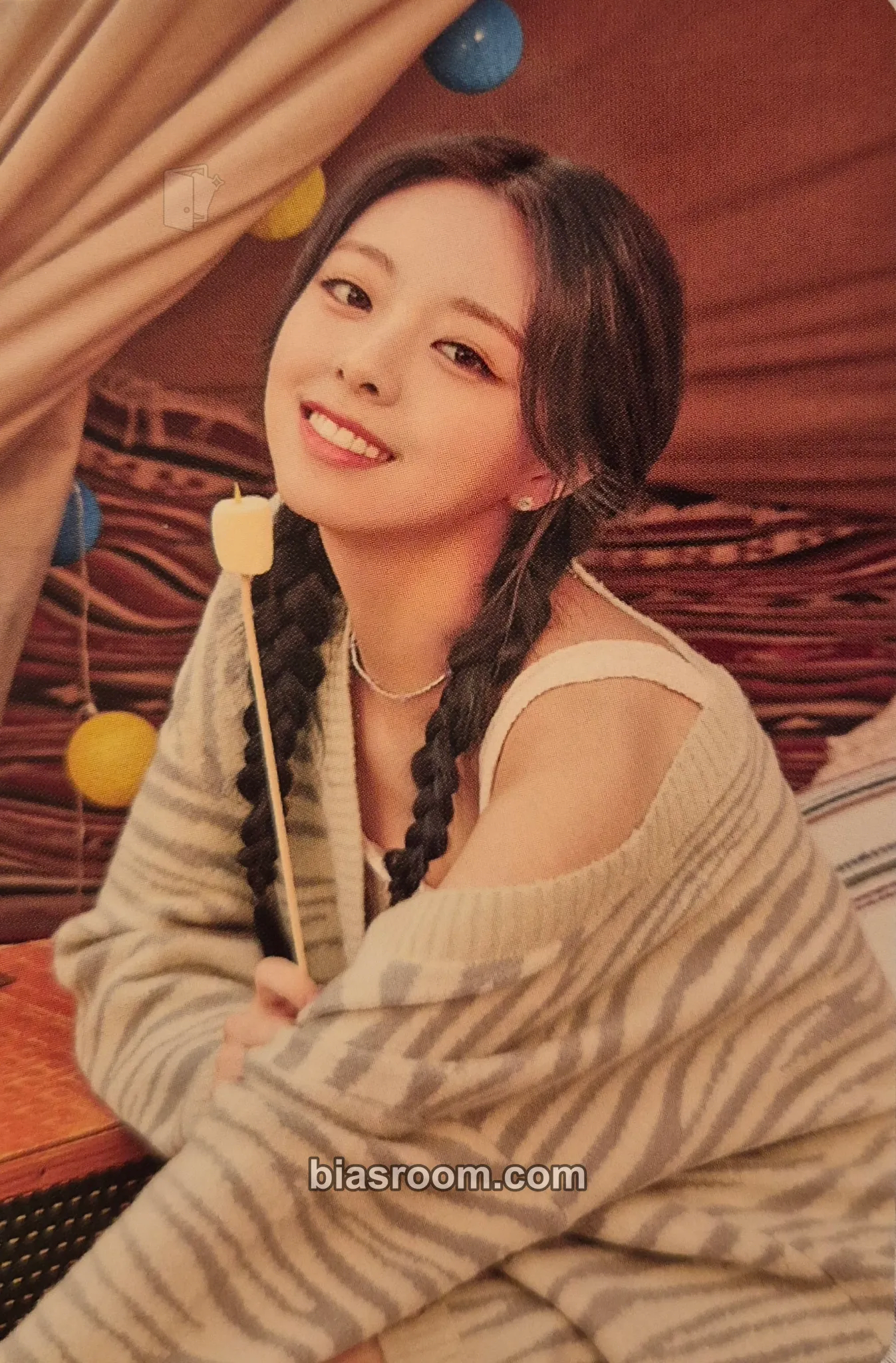 Yuna 2022: Best Friends Forever Season's Greetings Photocard - ITZY - ITZY K-pop photocard