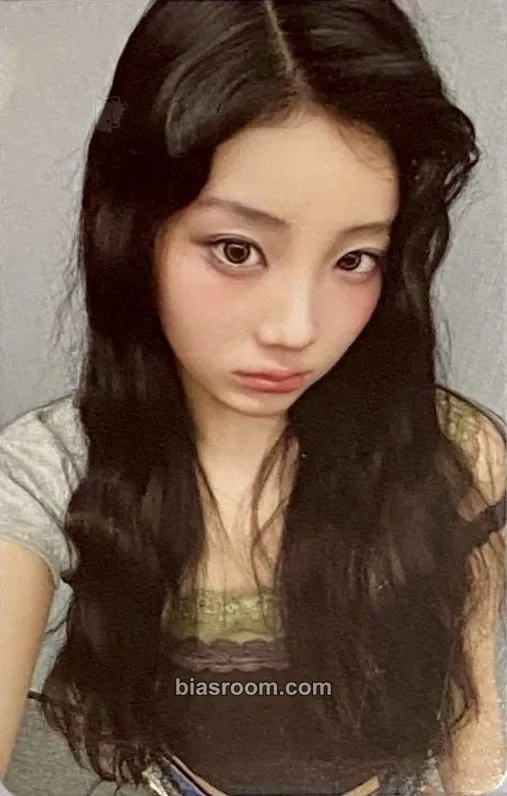 Wonhee NOT CUTE ANYMORE Photocard - ILLIT - ILLIT K-pop photocard
