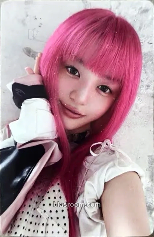 Minju NOT CUTE ANYMORE Photocard - ILLIT - ILLIT K-pop photocard