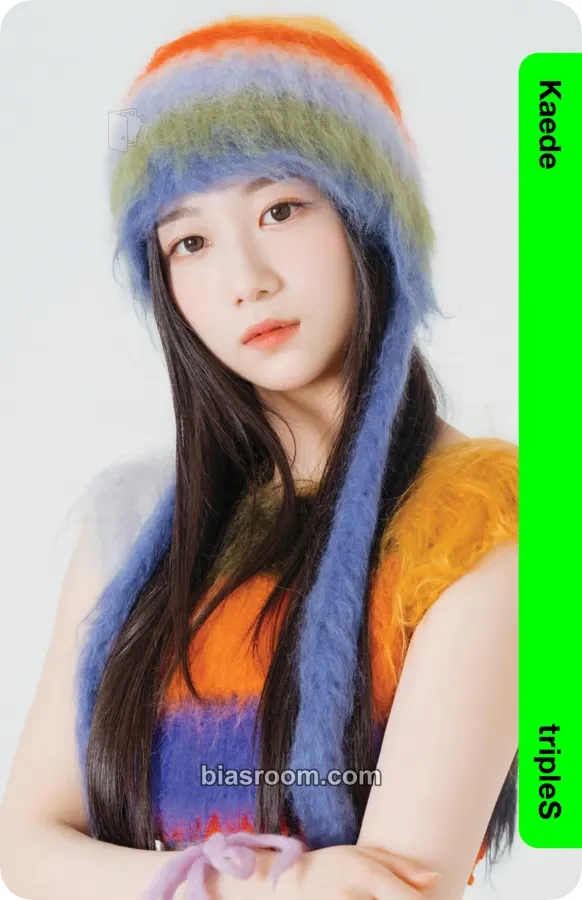 Kaede Binary01 First Class Objekts Photocard - tripleS - tripleS K-pop photocard