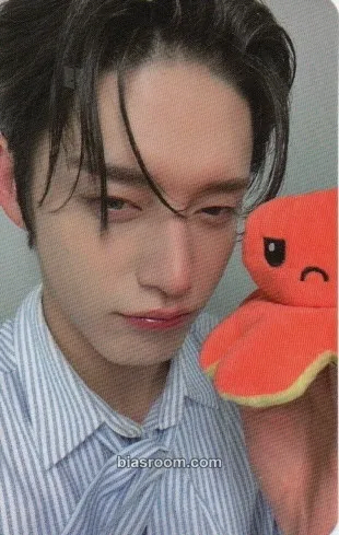 Jiwoong Melting Point Photocard - ZEROBASEONE - ZEROBASEONE K-pop photocard