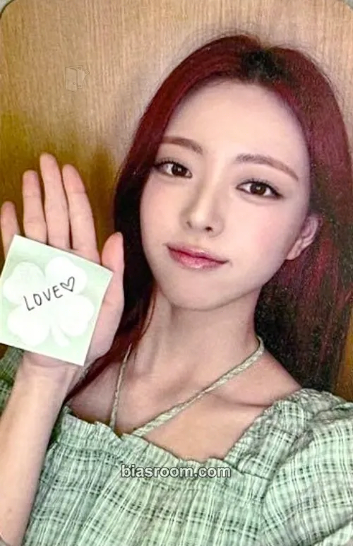 Yuna Girls Will Be Girls Photocard - ITZY - ITZY K-pop photocard