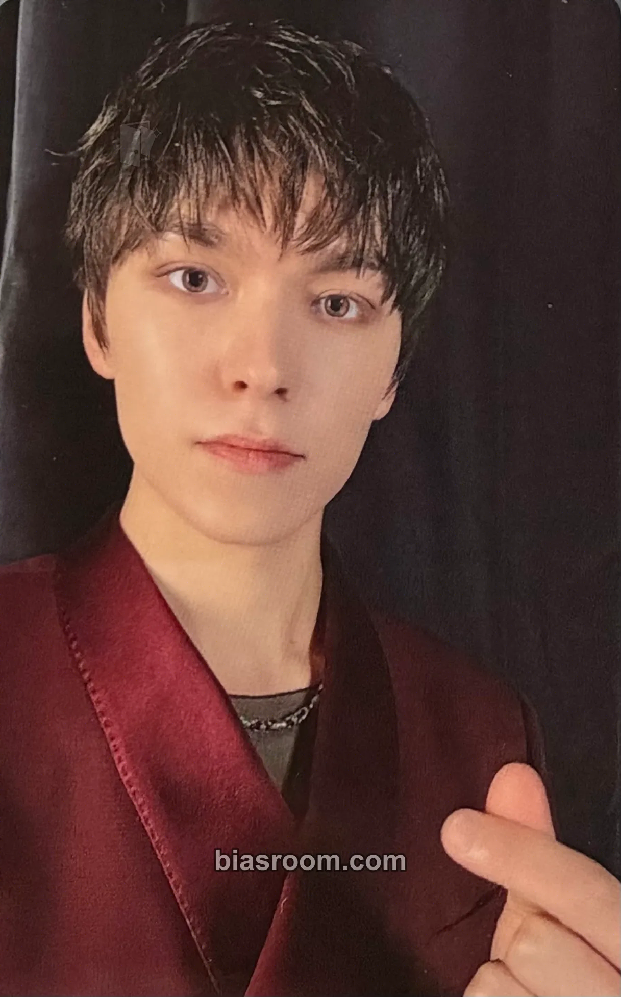 Vernon 17 IS RIGHT HERE Photocard - SEVENTEEN - SEVENTEEN K-pop photocard