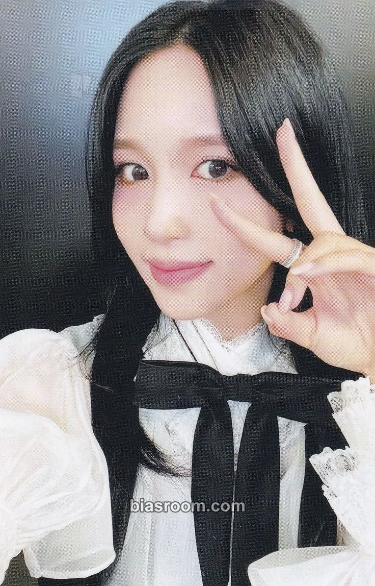 Mina "HAUTE COUTURE" Japan Dome Tour 2024 DVD Photocard - TWICE - TWICE K-pop photocard