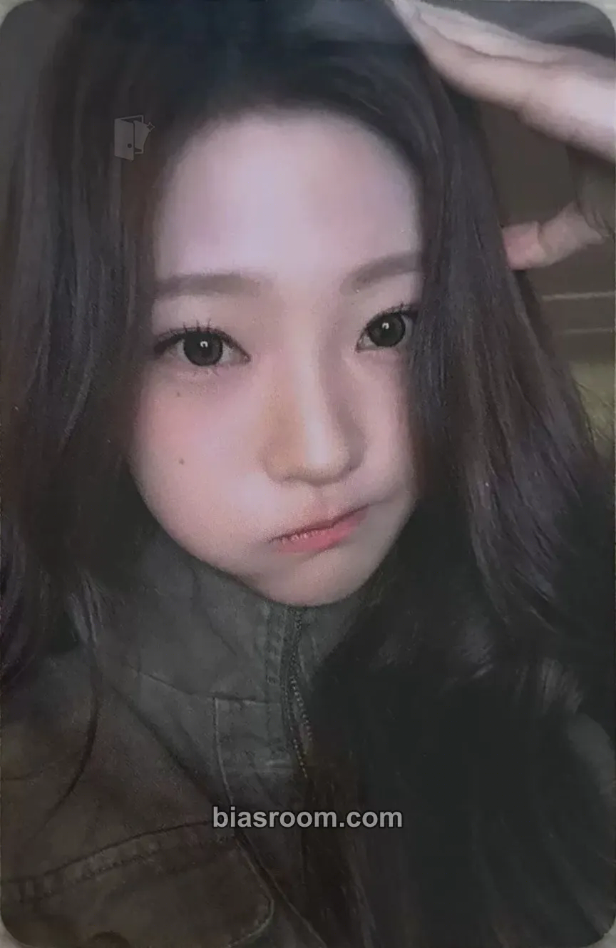 Stella FOCUS Photocard - Hearts2Hearts - Hearts2Hearts K-pop photocard