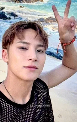 Mingyu Hype Vibes Photocard - SEVENTEEN - SEVENTEEN K-pop photocard