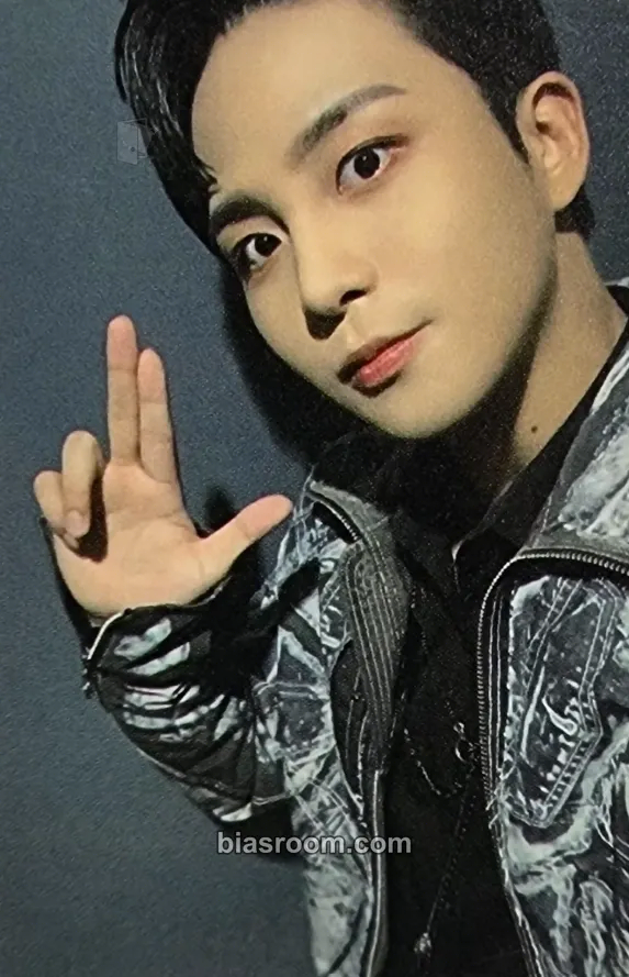 Jongho SPIN OFF : FROM THE WITNESS Photocard - ATEEZ - ATEEZ K-pop photocard