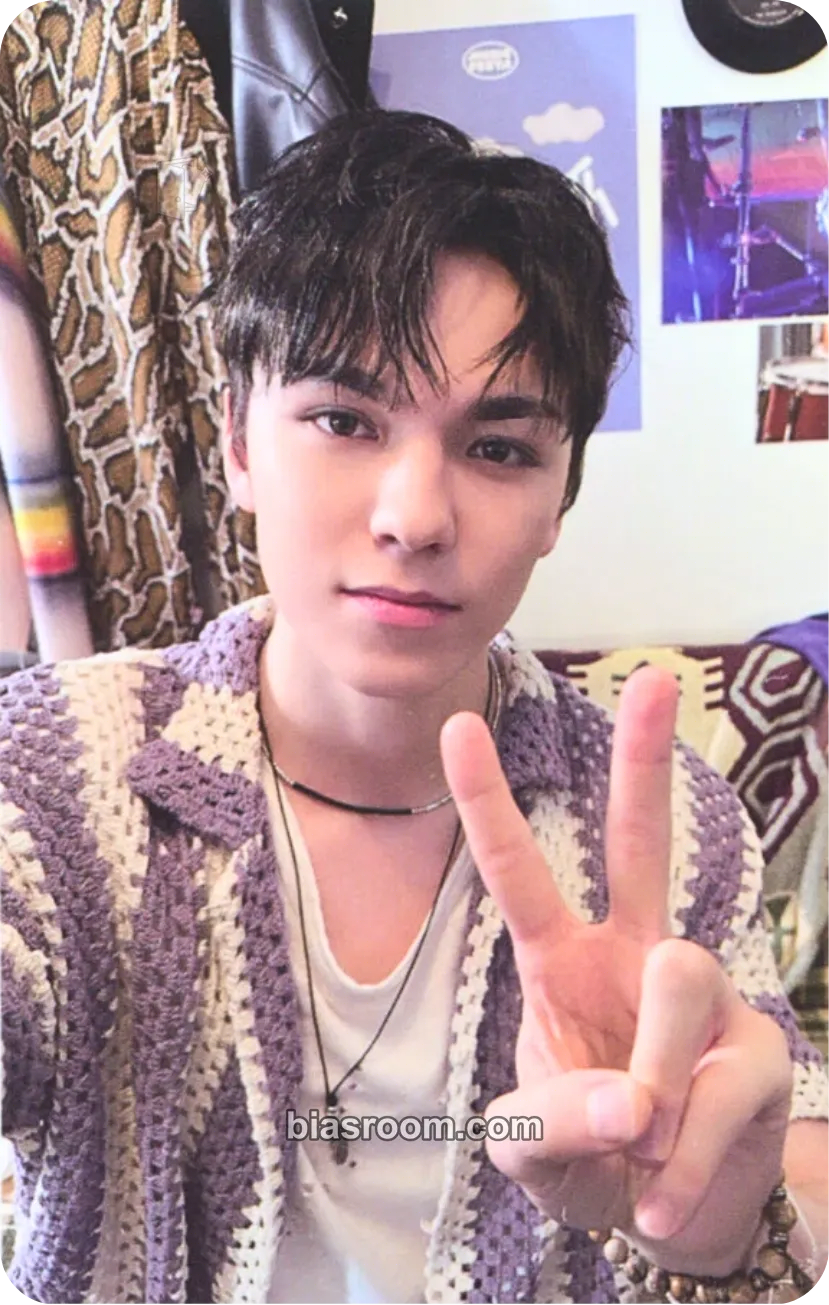 Vernon Seventeenth Heaven Photocard - SEVENTEEN - SEVENTEEN K-pop photocard