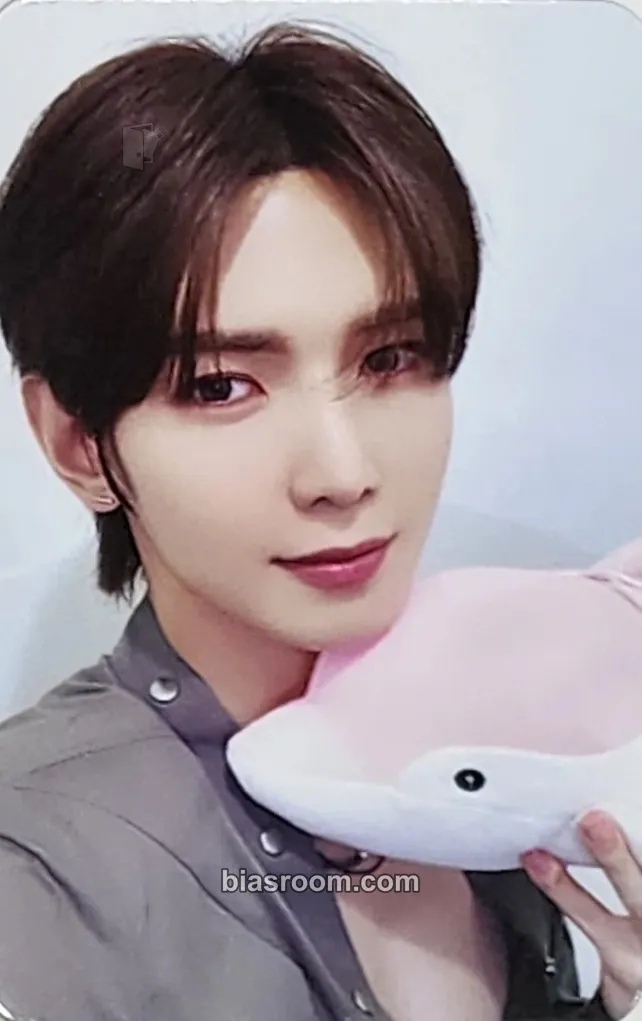 Yeosang GOLDEN HOUR : Part.1 Photocard - ATEEZ - ATEEZ K-pop photocard