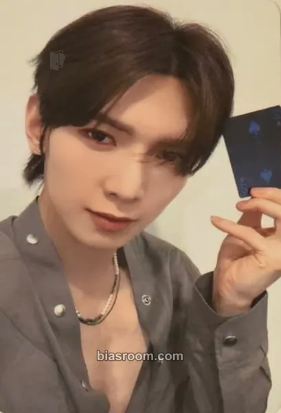 Yeosang GOLDEN HOUR : Part.1 Photocard - ATEEZ - ATEEZ K-pop photocard