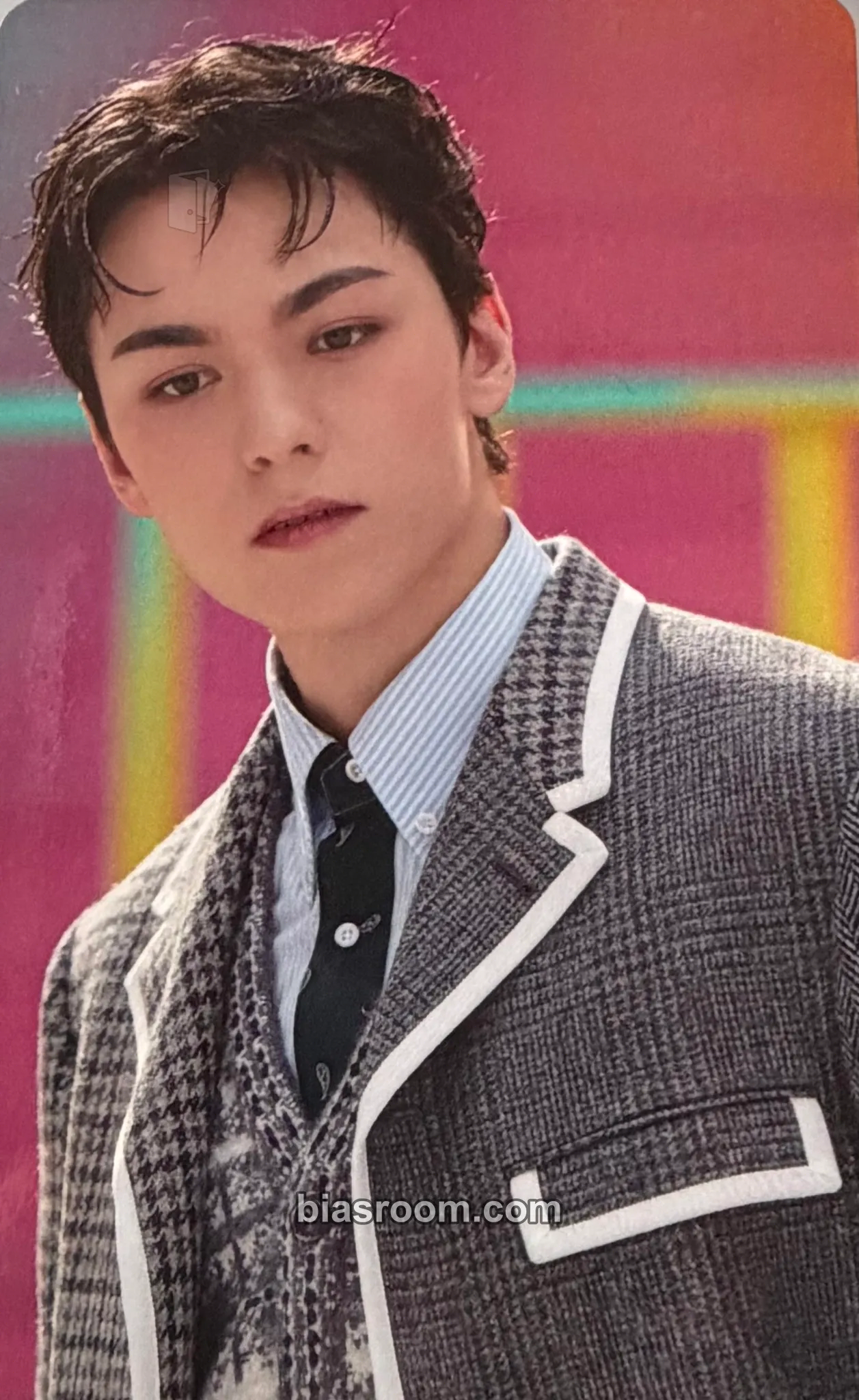 Vernon 17 IS RIGHT HERE Photocard - SEVENTEEN - SEVENTEEN K-pop photocard