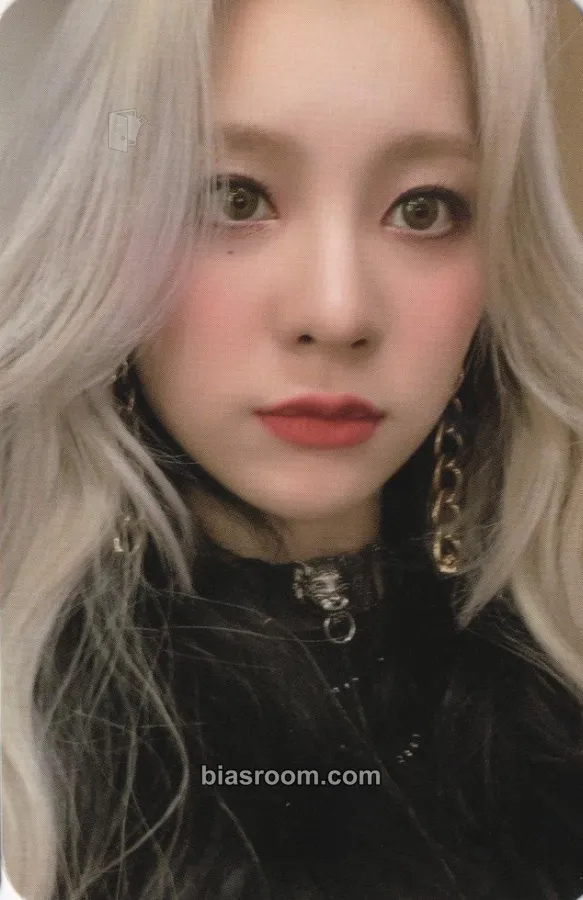 Yiyeon Re-Original Photocard - BVNDIT - BVNDIT K-pop photocard
