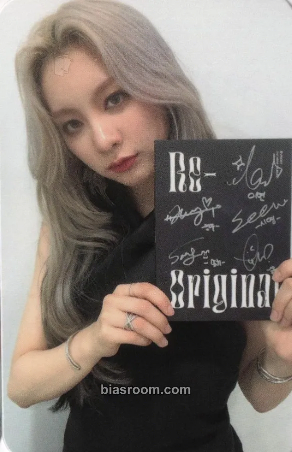 Yiyeon Re-Original Photocard - BVNDIT - BVNDIT K-pop photocard