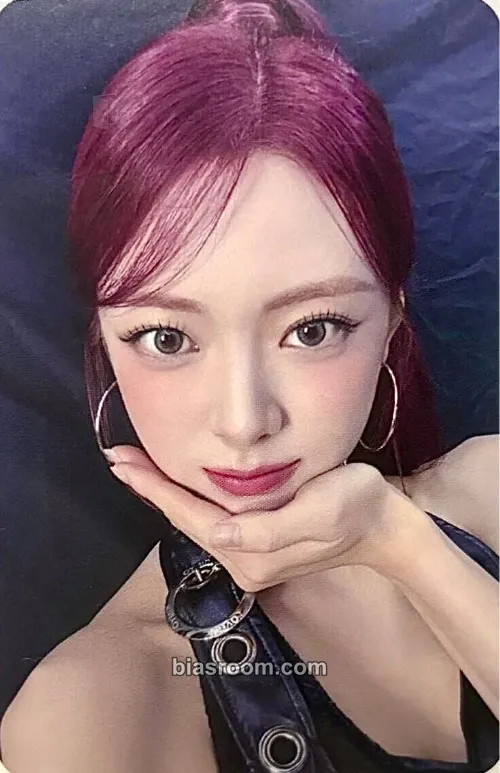 Yuna Girls Will Be Girls Photocard - ITZY - ITZY K-pop photocard