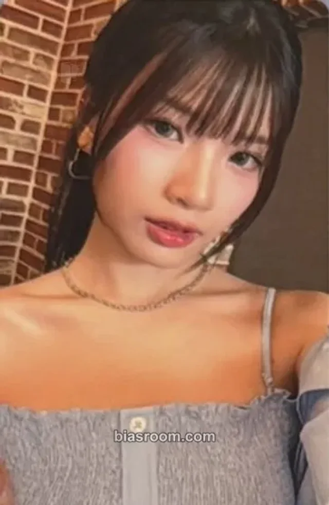 SMORZ - Vicki - Always Some More Album album photocard