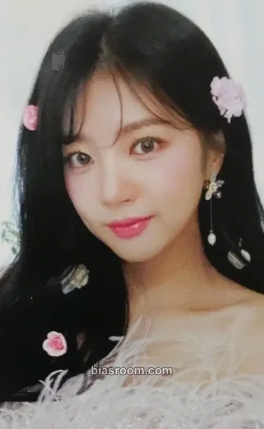 Haein Blossom Photocard - LABOUM - LABOUM K-pop photocard