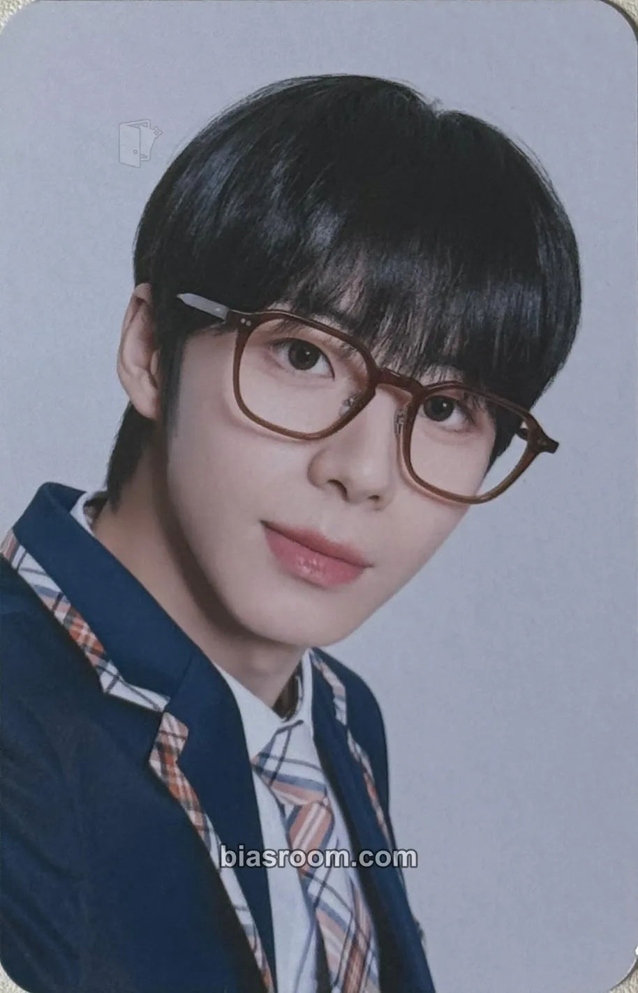 Jeongwoo AHOF x SKOOLOOKS Photocard - AHOF - AHOF K-pop photocard