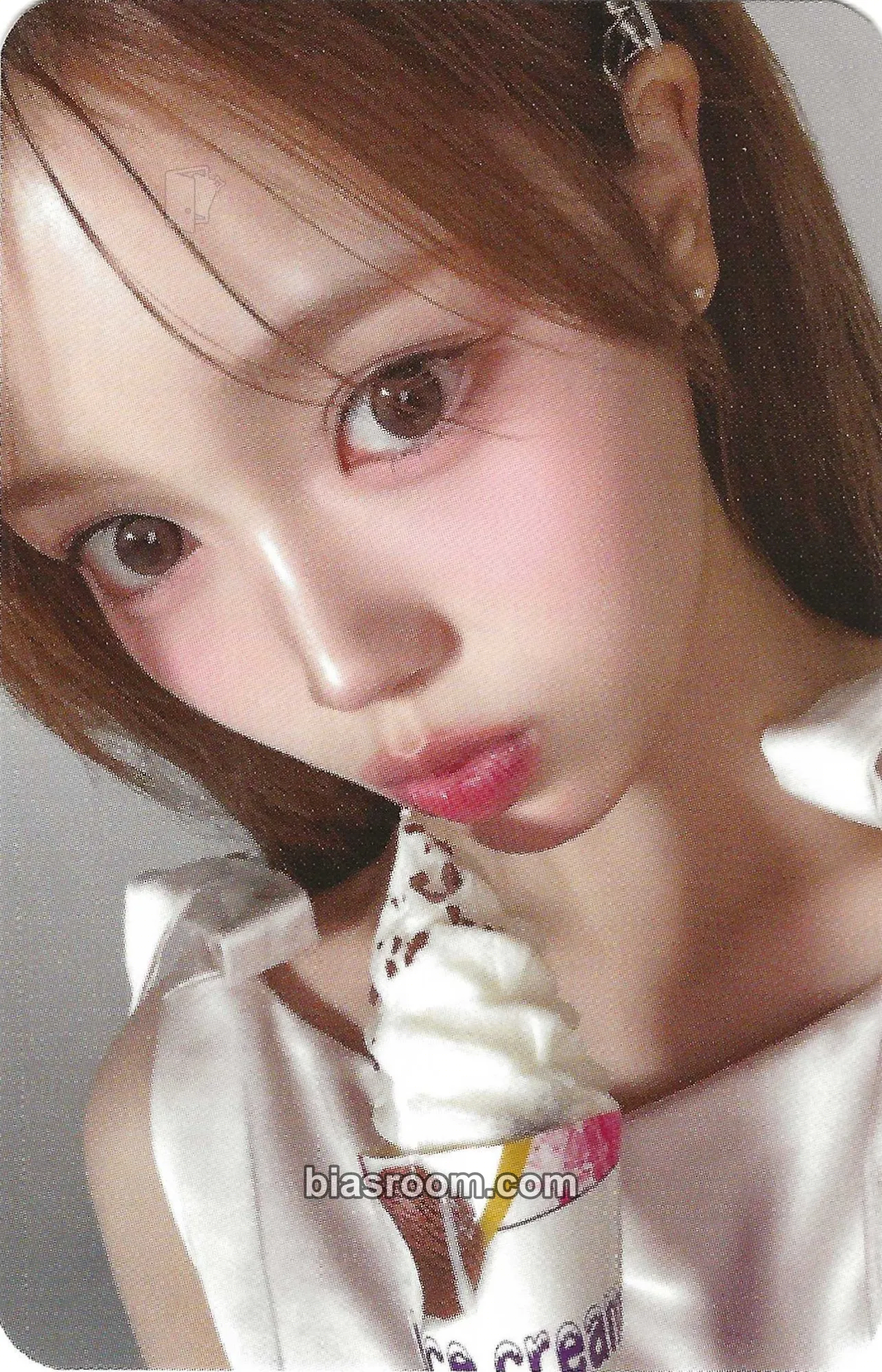 Jeong Saebi 2026 Season’s Greetings: <365 Knots> Photocard - izna - izna K-pop photocard