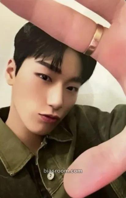 San GOLDEN HOUR : Part.1 Photocard - ATEEZ - ATEEZ K-pop photocard