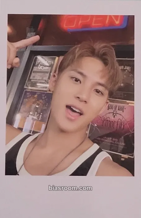Mingyu Hype Vibes Photocard - SEVENTEEN - SEVENTEEN K-pop photocard