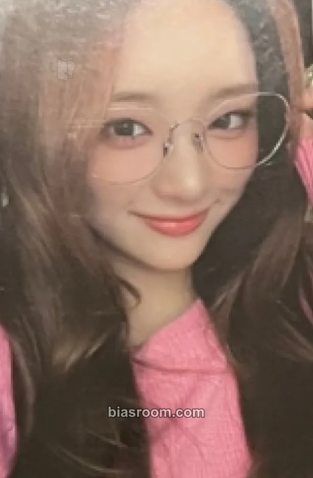 E.JI Feelin' Hot Photocard - ICHILLIN’ - ICHILLIN’ K-pop photocard